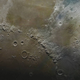 Imagen para el artículo titulado Pocas veces vas a ver la Luna con tanto detalle: una foto compuesta por 100.000 instantáneas